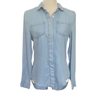 Per Se Women’s Lightweight Light Wash Chambray‎ Button Up Shirt sz Small